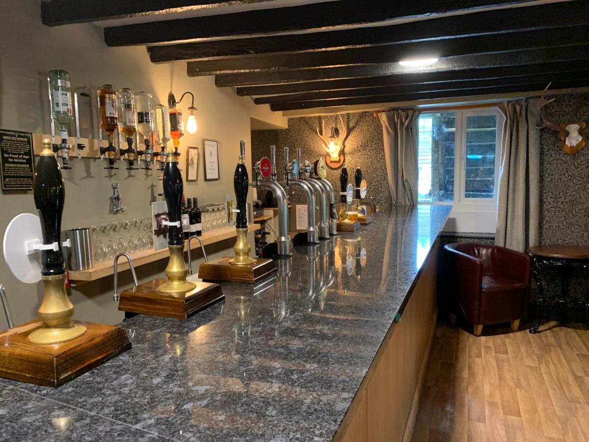 The Black Dog Inn Dalton-in-Furness Eksteriør billede